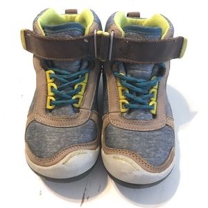 Plae Kaiden waterproof boots, 8 toddler